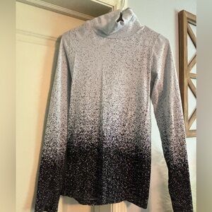 Athleta seamless ombré turtleneck